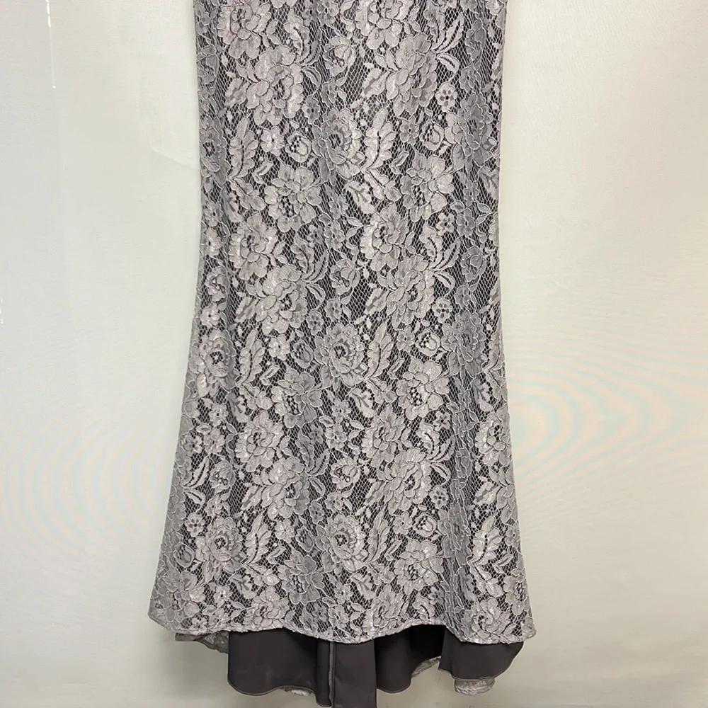 JS collections short sleeves 3D lace embroidered bodice long gown - Picture 5 of 12